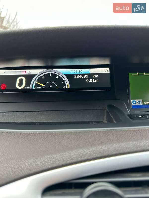 Минивэн Renault Scenic 2010 в Новых Санжарах фото 22 Минивэн Renault Scenic 2010 в Новых Санжарах