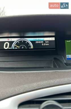 Минивэн Renault Scenic 2010 в 