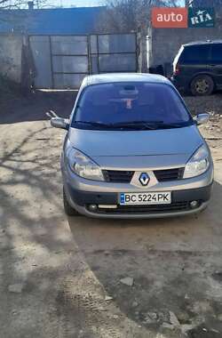 Минивэн Renault Scenic 2005 в Старом Самборе