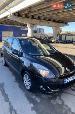 Renault Scenic 2010