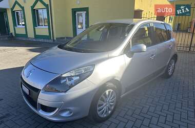 Минивэн Renault Scenic 2010 в Стрые