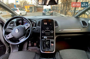 Минивэн Renault Scenic 2019 в 