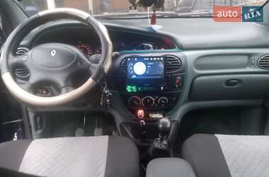 Минивэн Renault Scenic 1999 в 