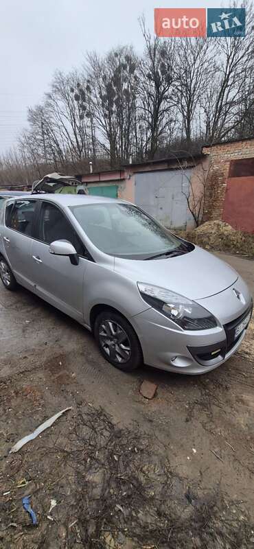 Мінівен Renault Scenic 2011 в Полтаві