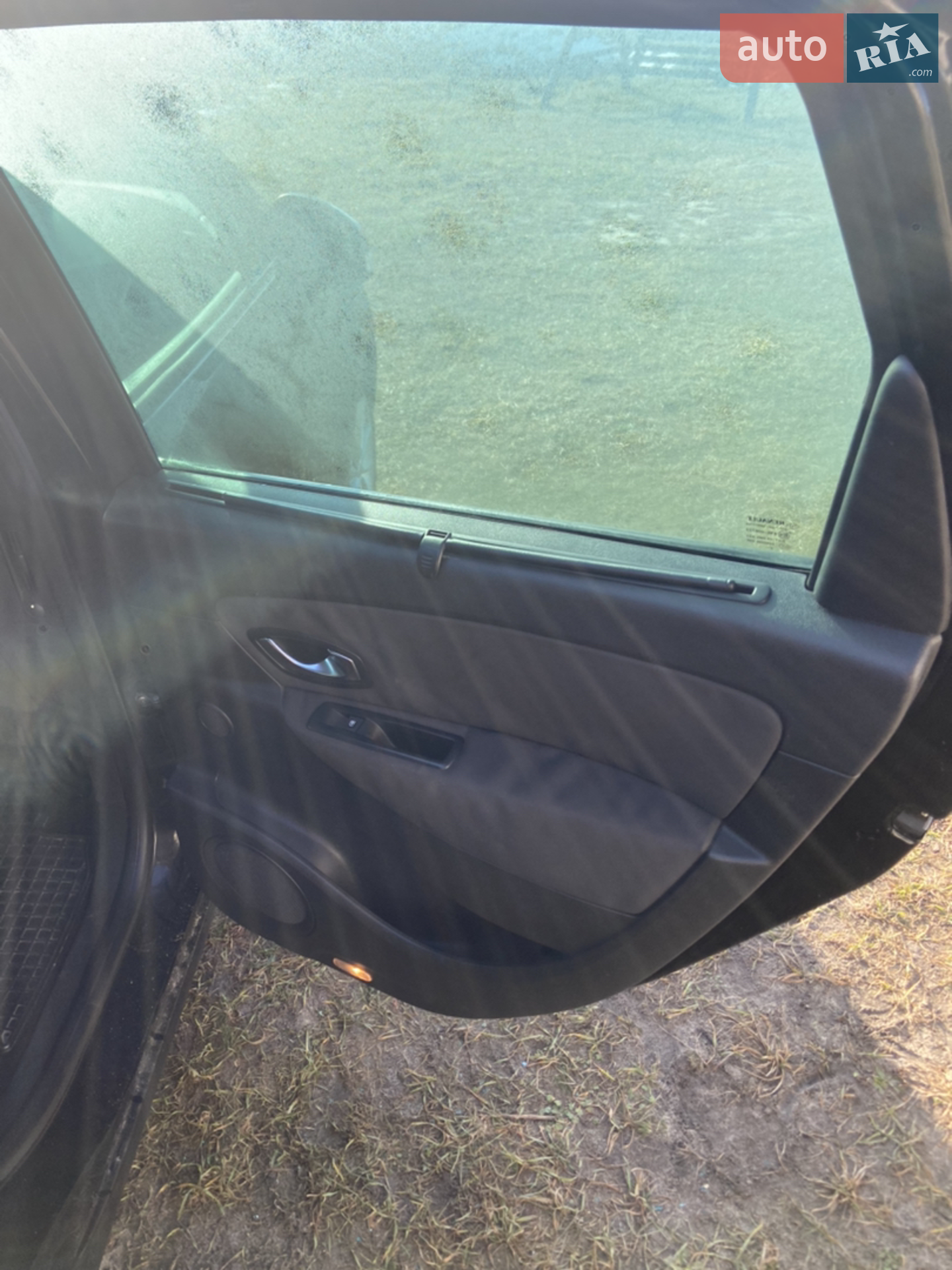 2010 Renault Scenic - мініатюра 15
