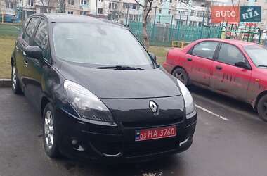 Renault Scenic 2011