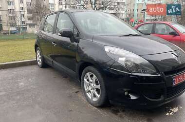 Мінівен Renault Scenic 2011 в Луцьку