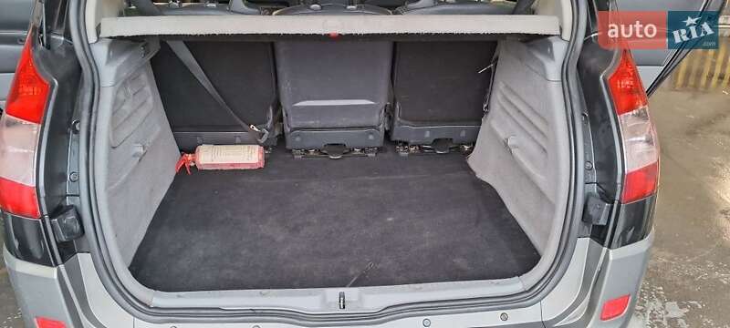 Мінівен Renault Scenic 2005 в Одесі фото 7 Мінівен Renault Scenic 2005 в Одесі