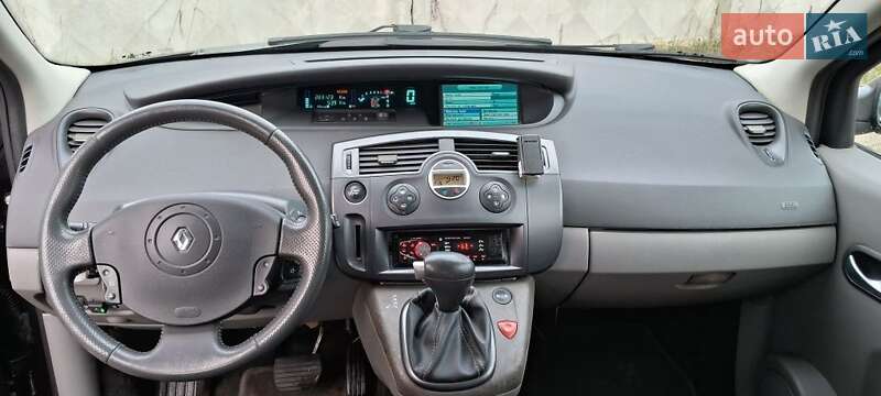 Мінівен Renault Scenic 2005 в Одесі фото 8 Мінівен Renault Scenic 2005 в Одесі