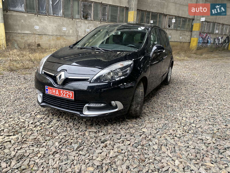 Минивэн Renault Scenic 2016 в Луцке