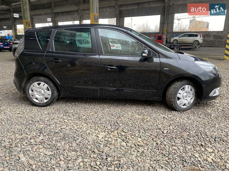 Минивэн Renault Scenic 2016 в Луцке
