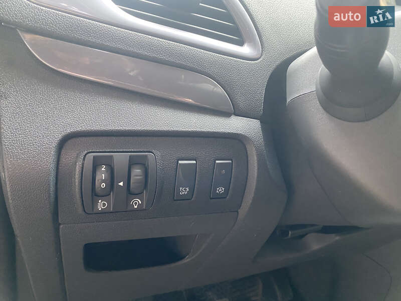 Минивэн Renault Scenic 2016 в Луцке