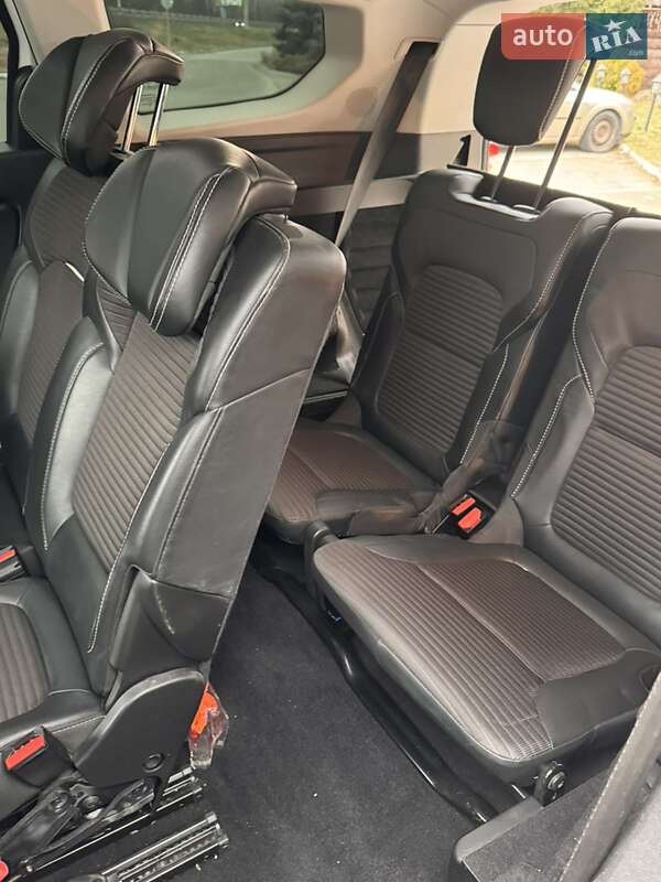 Минивэн Renault Scenic 2017 в Киеве