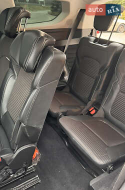 Минивэн Renault Scenic 2017 в 