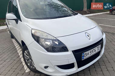 Минивэн Renault Scenic 2011 в Одессе