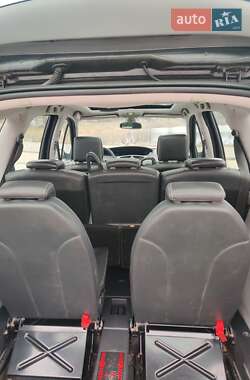 Минивэн Renault Scenic 2005 в 