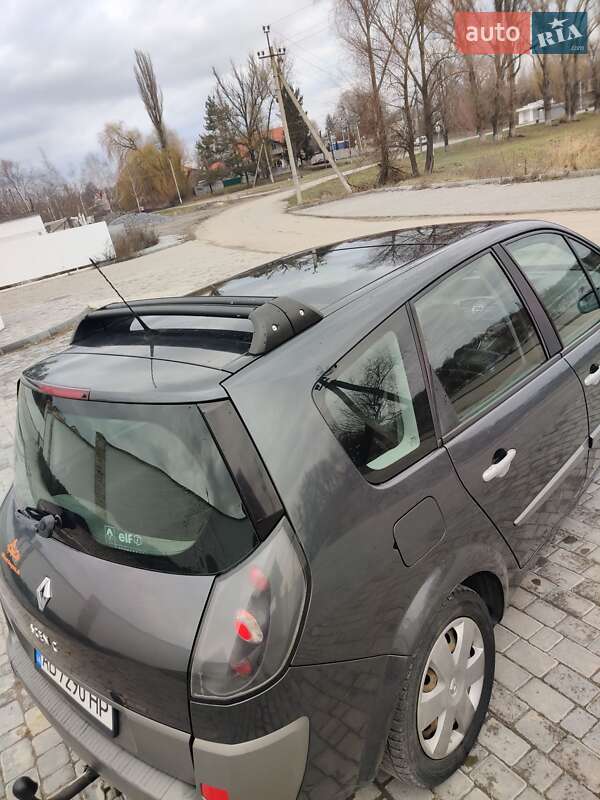 Минивэн Renault Scenic 2005 в Виннице
