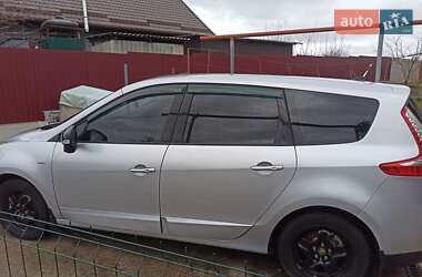 Мінівен Renault Scenic 2011 в 