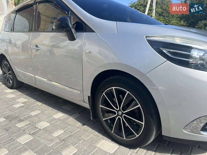 Минивэн Renault Scenic 2014 в Белгороде-Днестровском фото 16 Минивэн Renault Scenic 2014 в Белгороде-Днестровском
