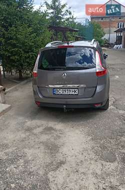 Мінівен Renault Scenic 2015 в Львові