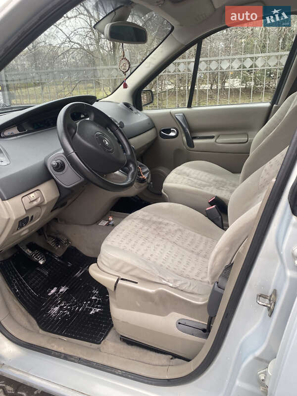 Минивэн Renault Scenic 2003 в Добромиле