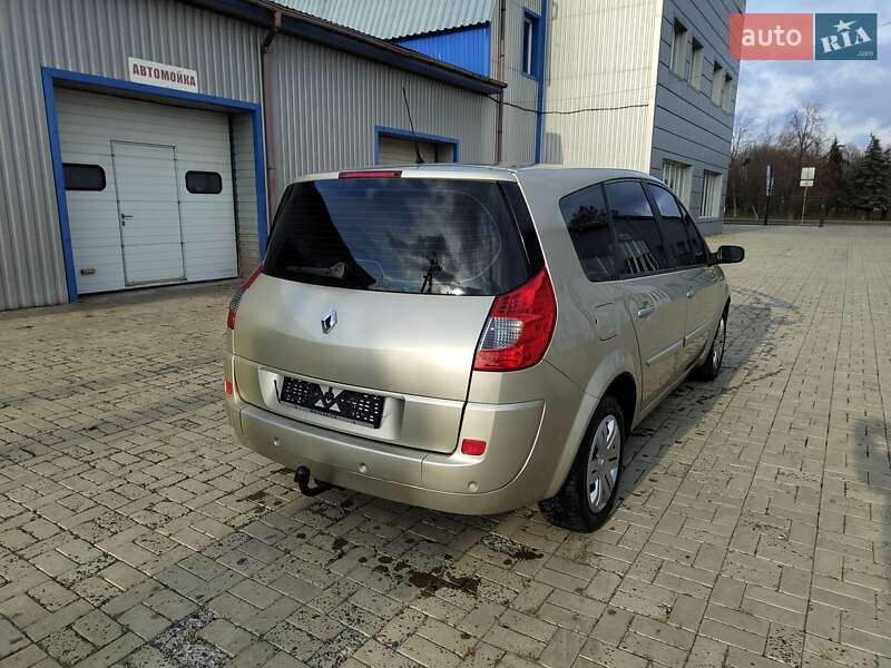 Минивэн Renault Scenic 2008 в Славянске