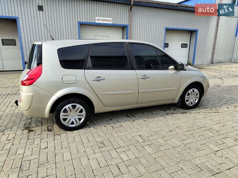 Минивэн Renault Scenic 2008 в Славянске