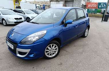 Мінівен Renault Scenic 2010 в Хмельницькому