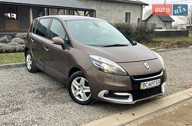 Минивэн Renault Scenic 2013 в Меденичах