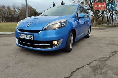 Мінівен Renault Scenic 2012 в Рівному