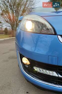 Мінівен Renault Scenic 2012 в Рівному