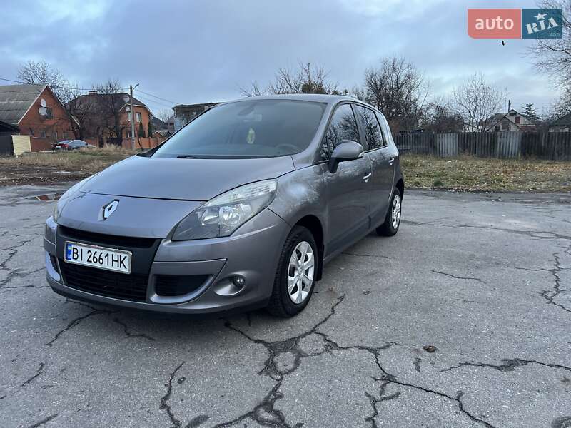 Мінівен Renault Scenic 2010 в Харкові