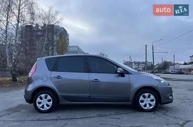 Мінівен Renault Scenic 2010 в Харкові