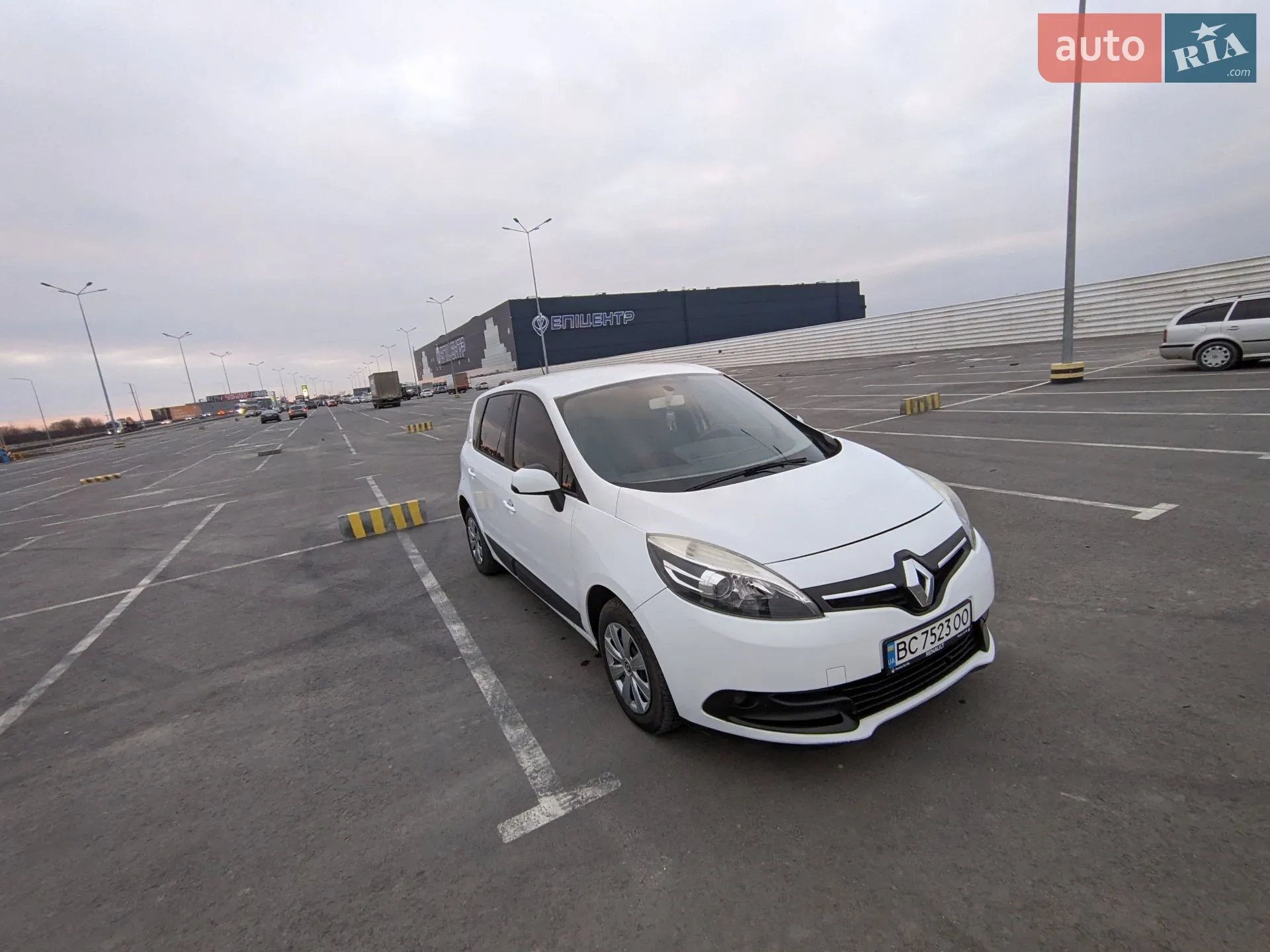 2012 Renault Scenic - мініатюра 2