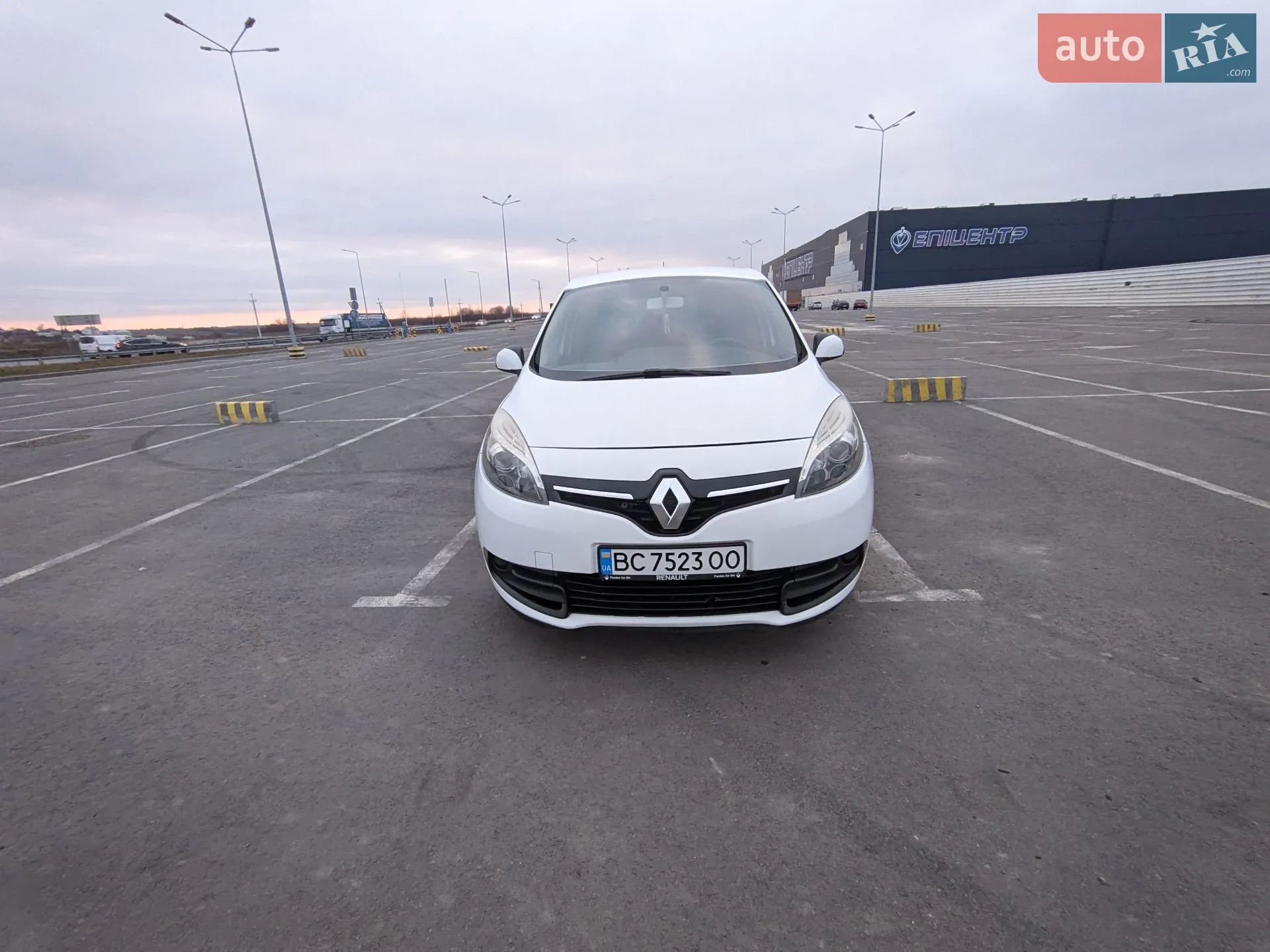 2012 Renault Scenic - мініатюра 16