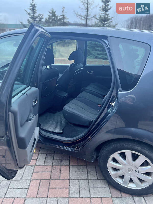 Минивэн Renault Scenic 2006 в Виннице