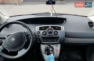 Минивэн Renault Scenic 2006 в 