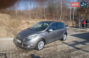 Renault Scenic 2011