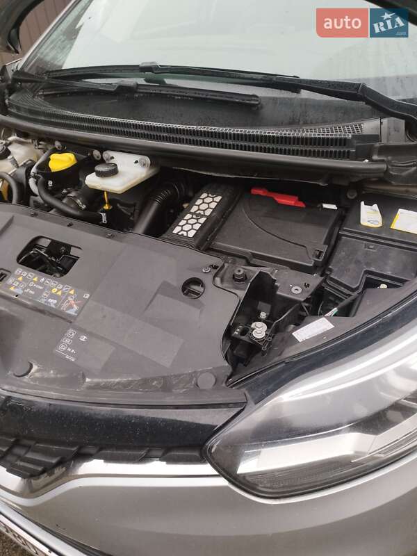 Минивэн Renault Scenic 2017 в Гайвороне