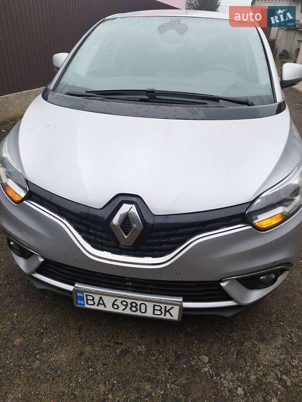 Минивэн Renault Scenic 2017 в Гайвороне