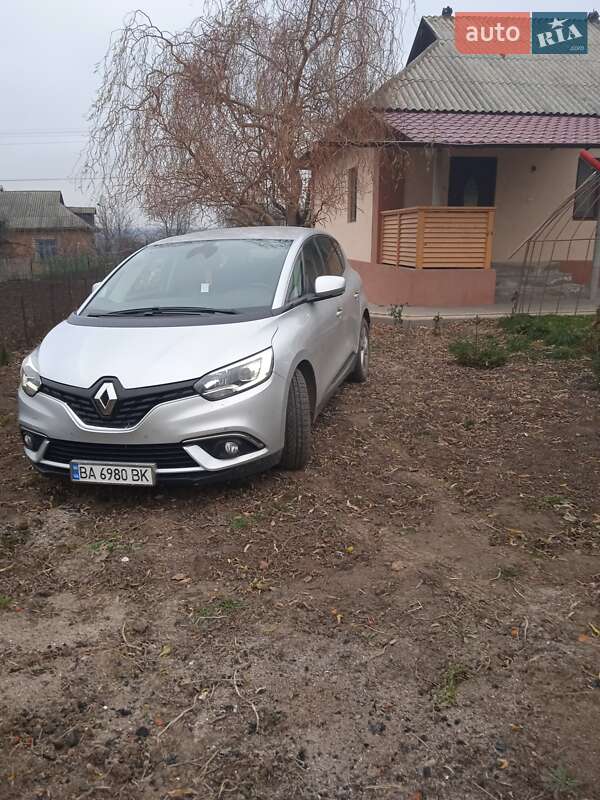 Минивэн Renault Scenic 2017 в Гайвороне