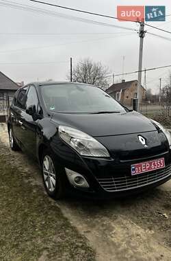 Мінівен Renault Scenic 2010 в Луцьку