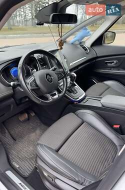 Минивэн Renault Scenic 2017 в 