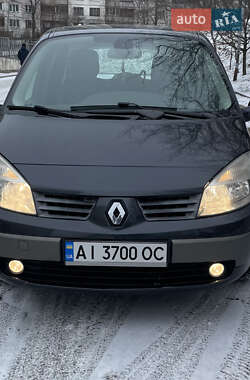 Мінівен Renault Scenic 2005 в Києві