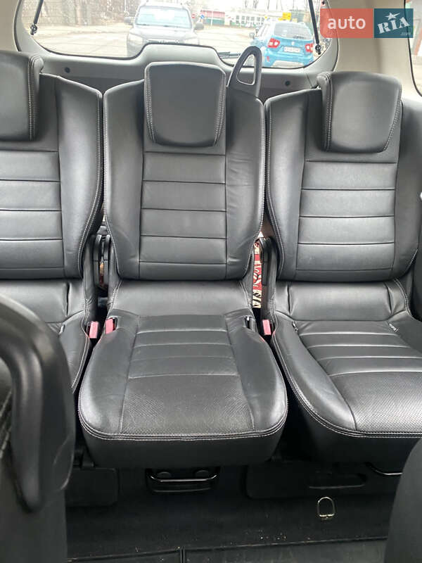 Мінівен Renault Scenic 2008 в Бородянці