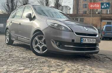 Renault Scenic 2012