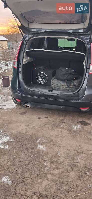 Минивэн Renault Scenic 2011 в Запорожье
