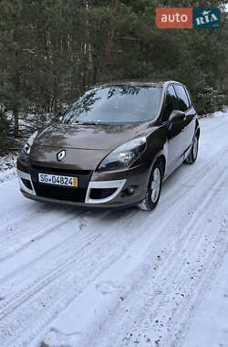 Минивэн Renault Scenic 2010 в Остроге