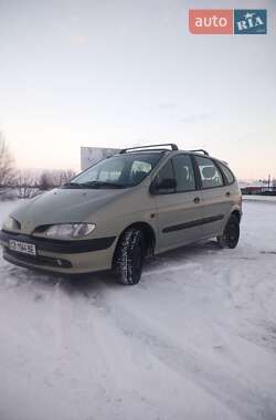 Мінівен Renault Scenic 1999 в Ічні