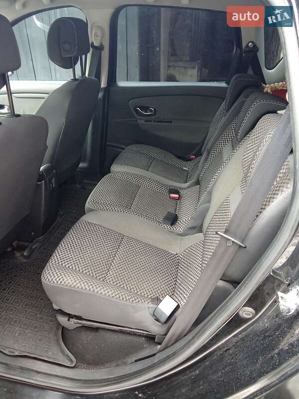 Мінівен Renault Scenic 2011 в Калуші
